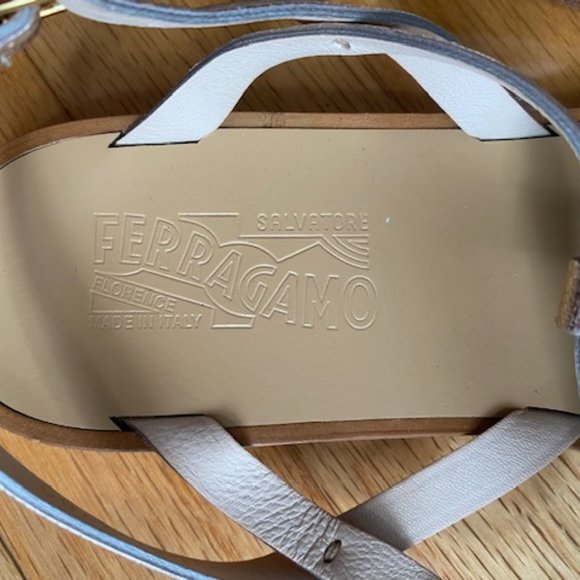 Ferragamo sandals MADE IN ITALY - Picture 5 of 6